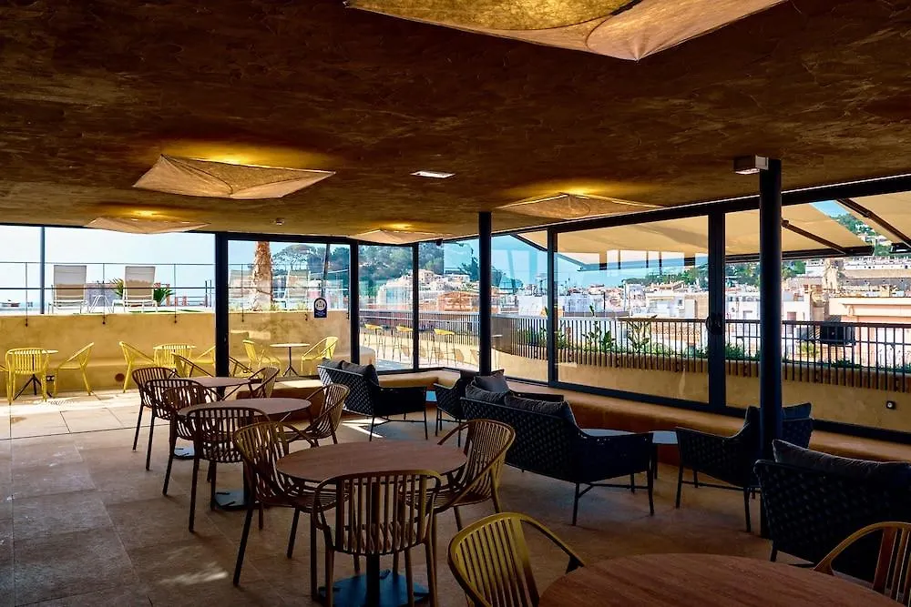 Hotel Delfin Τόσα ντε Μαρ 4*,