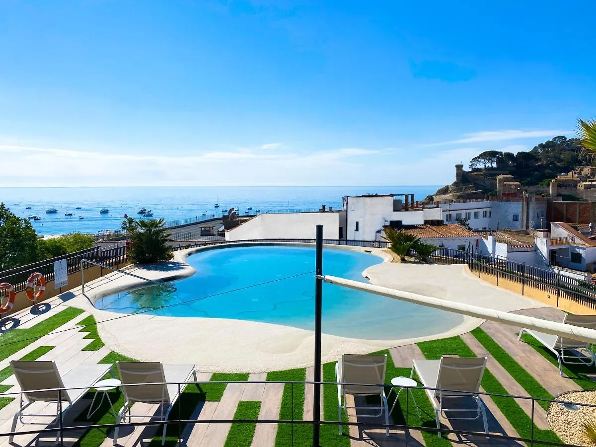Επικοινωνία με το Hotel Delfin